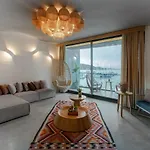 Harbour Ξενοδοχείο 2*