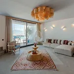 Harbour Ξενοδοχείο
