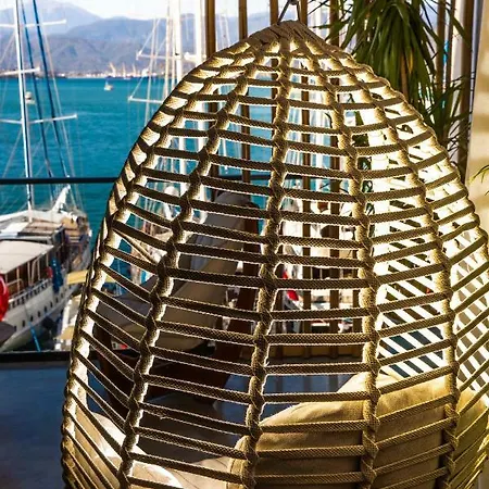 Hotel Harbour 2*