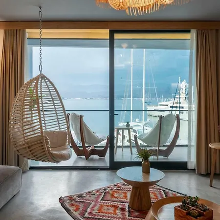Harbour Hotell 2*